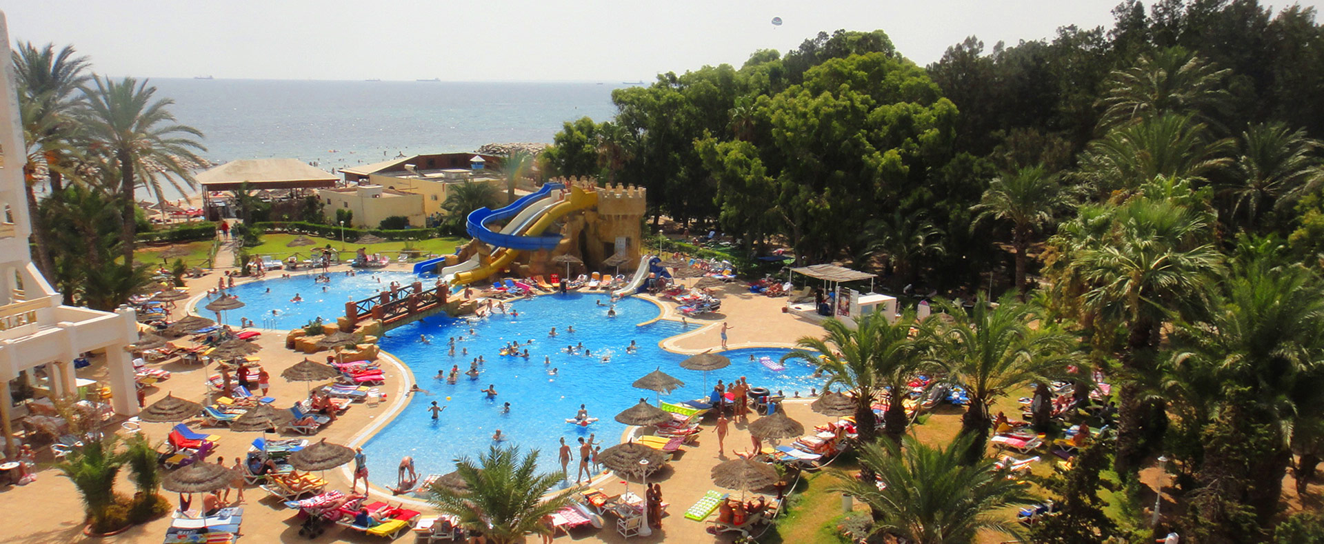 Slide Pool Marhaba Royal Salem