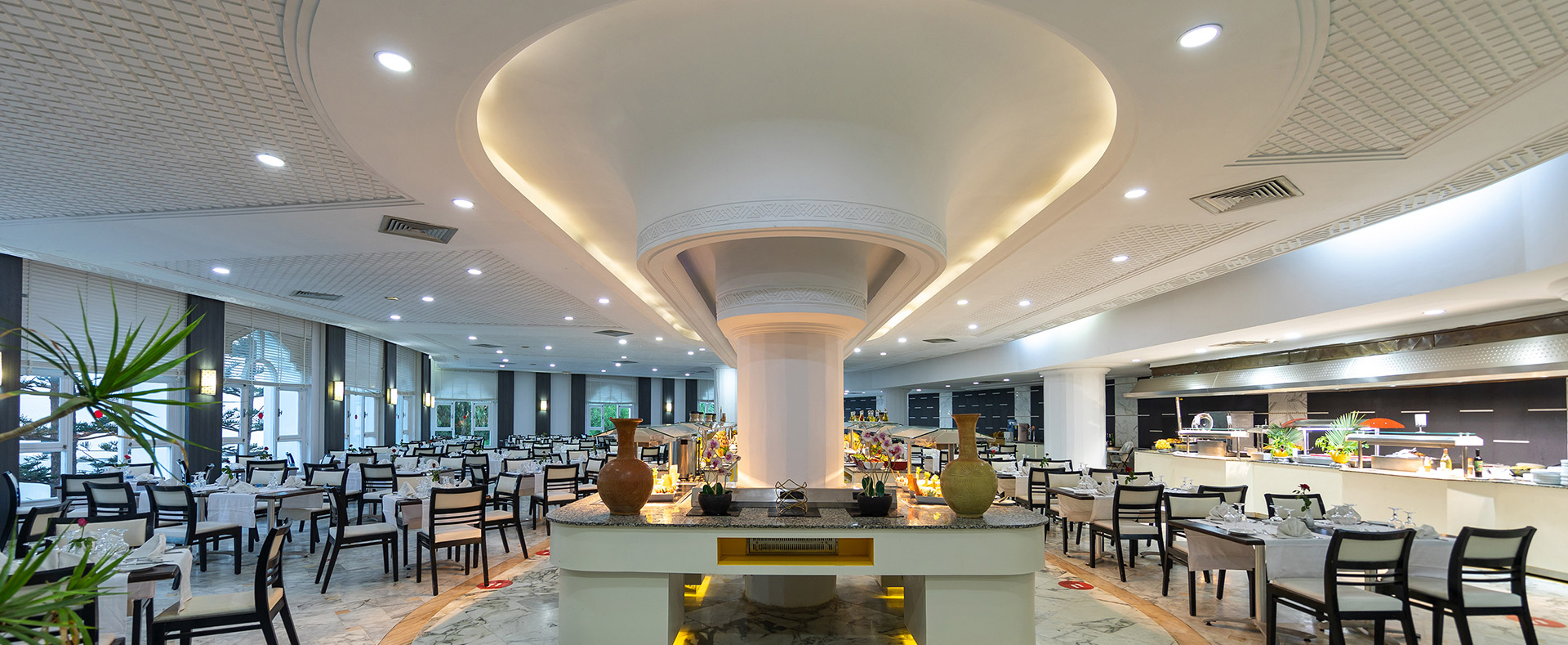 buffet Royal Salem